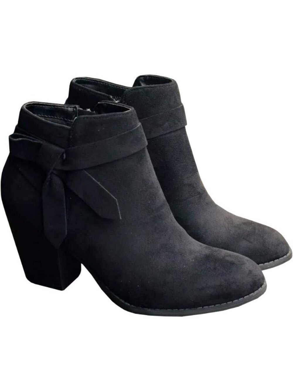 Women's Black Closed Toe Stacked Heel Tie Knot Side ZIP Chelsea Pump Ankle Boots